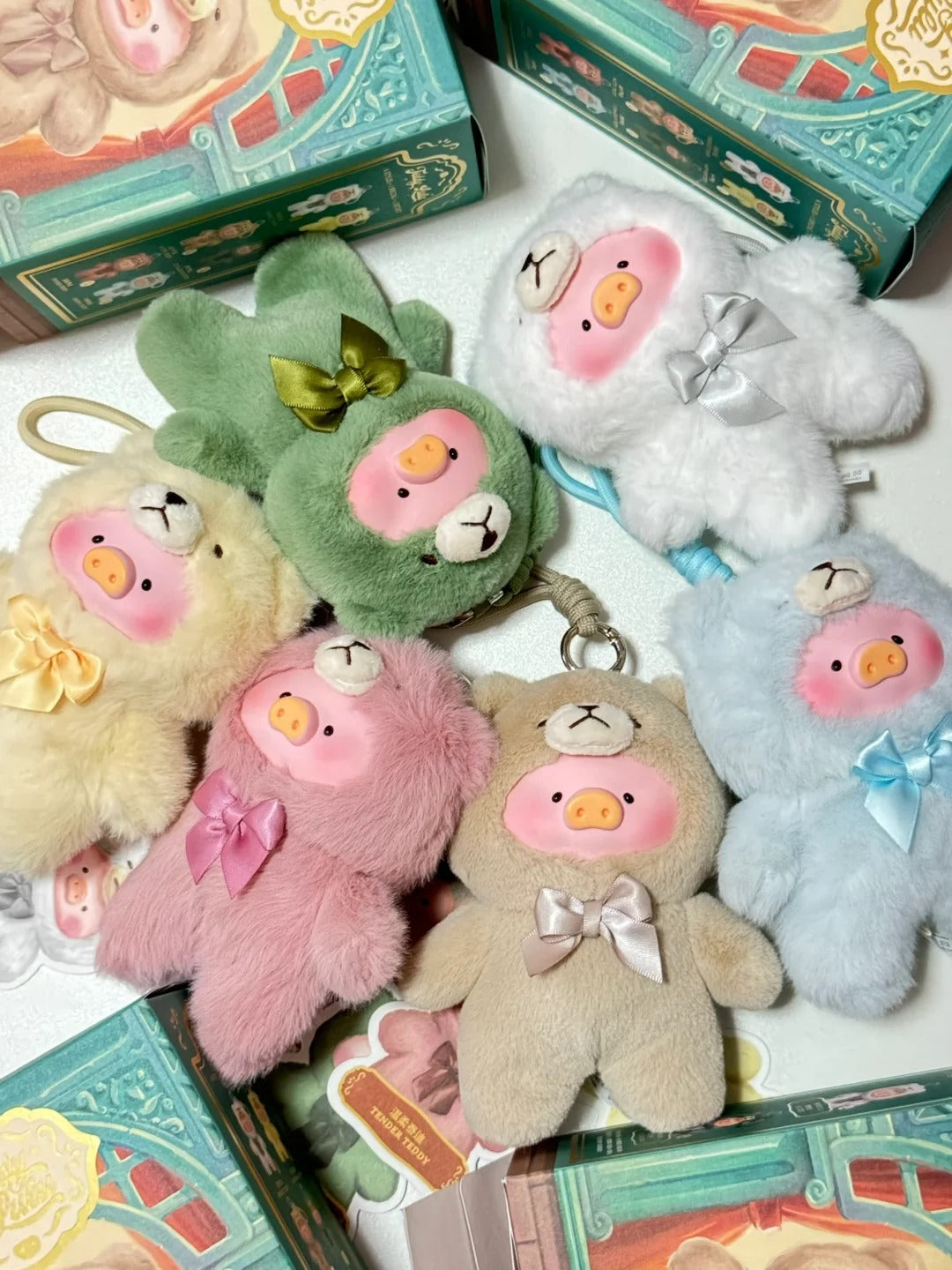 ToyZeroplus | LuLu the Piggy Vintage Teddy Shop Vinyl Face Plushies blind box