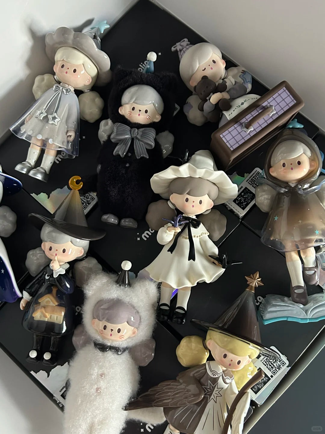 Finding Unicorn | Molinta Chasing Light Series Blind Box