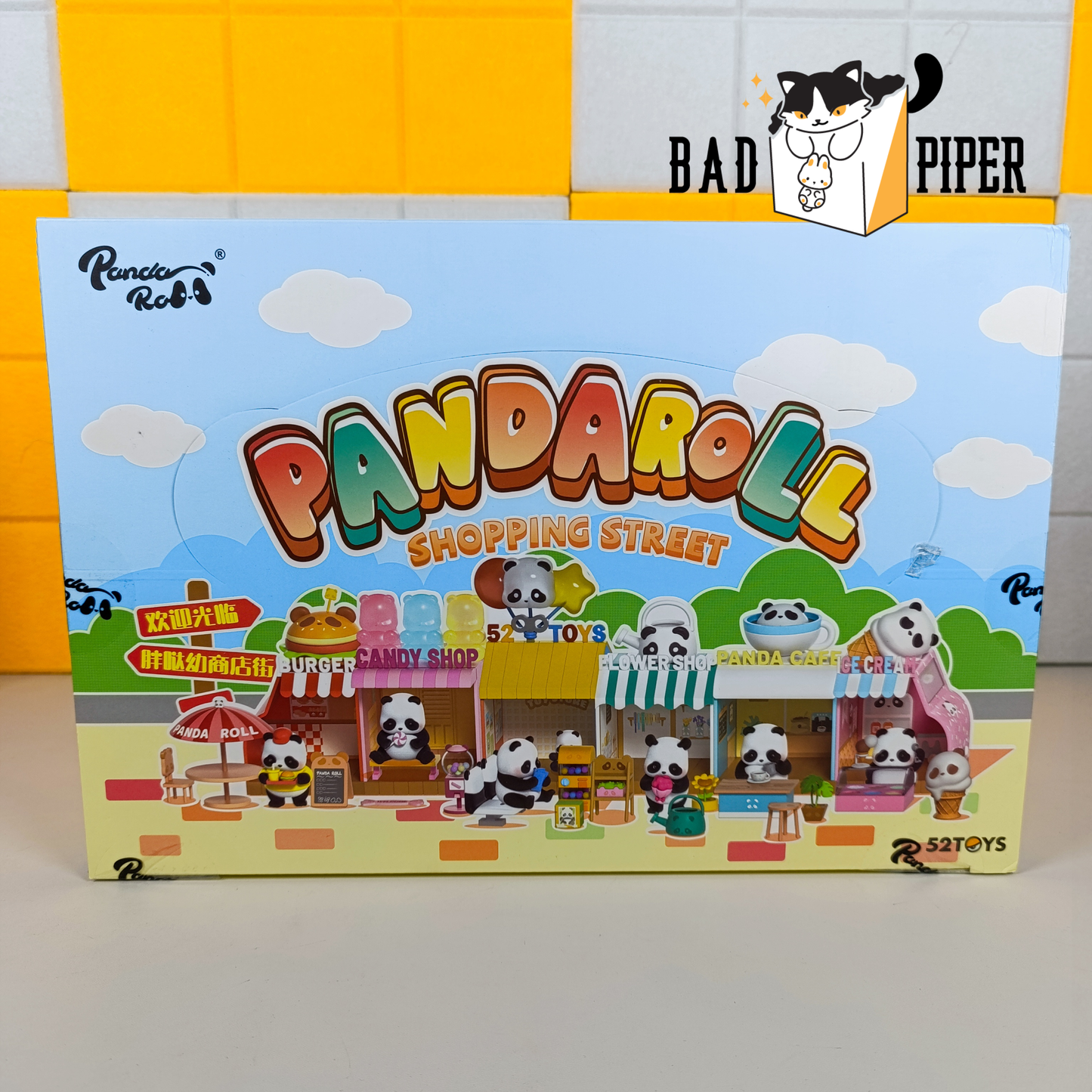 52Toys | Panda Roll Shopping Street Series Blind Box