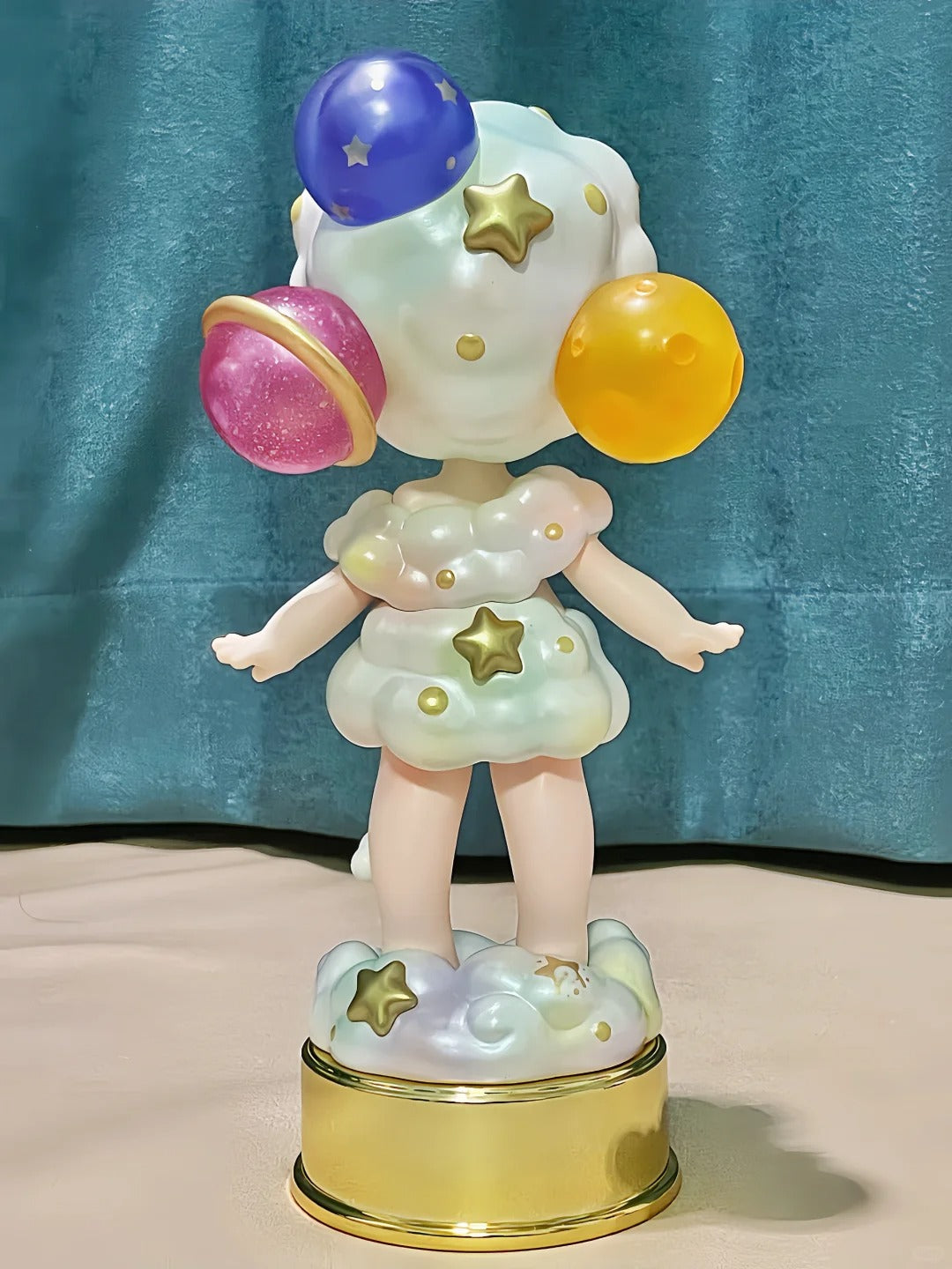 ToyCity | Laura: NEBULA 200% (2ND ANNIVERSARY EDITION)